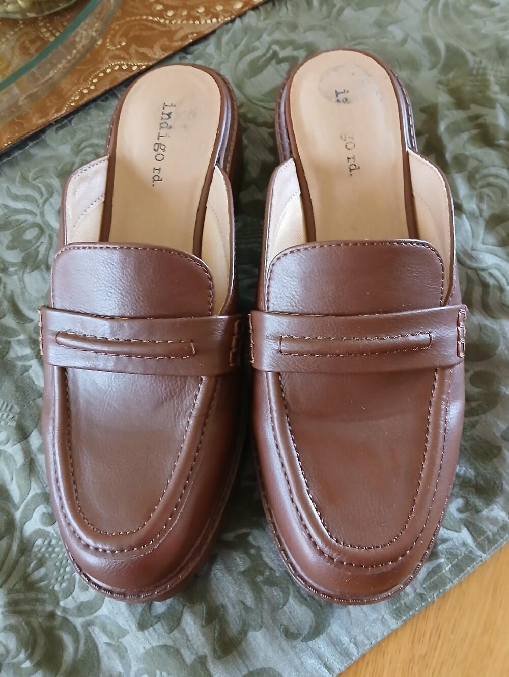 Indigo Size 7.5 Brown Leather Slip-On Penny Loafers